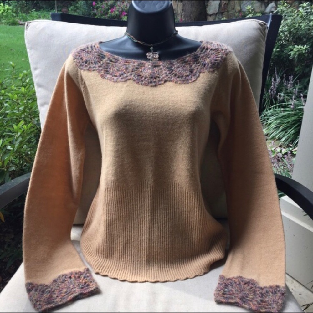 Anthropologie sweater in camel
